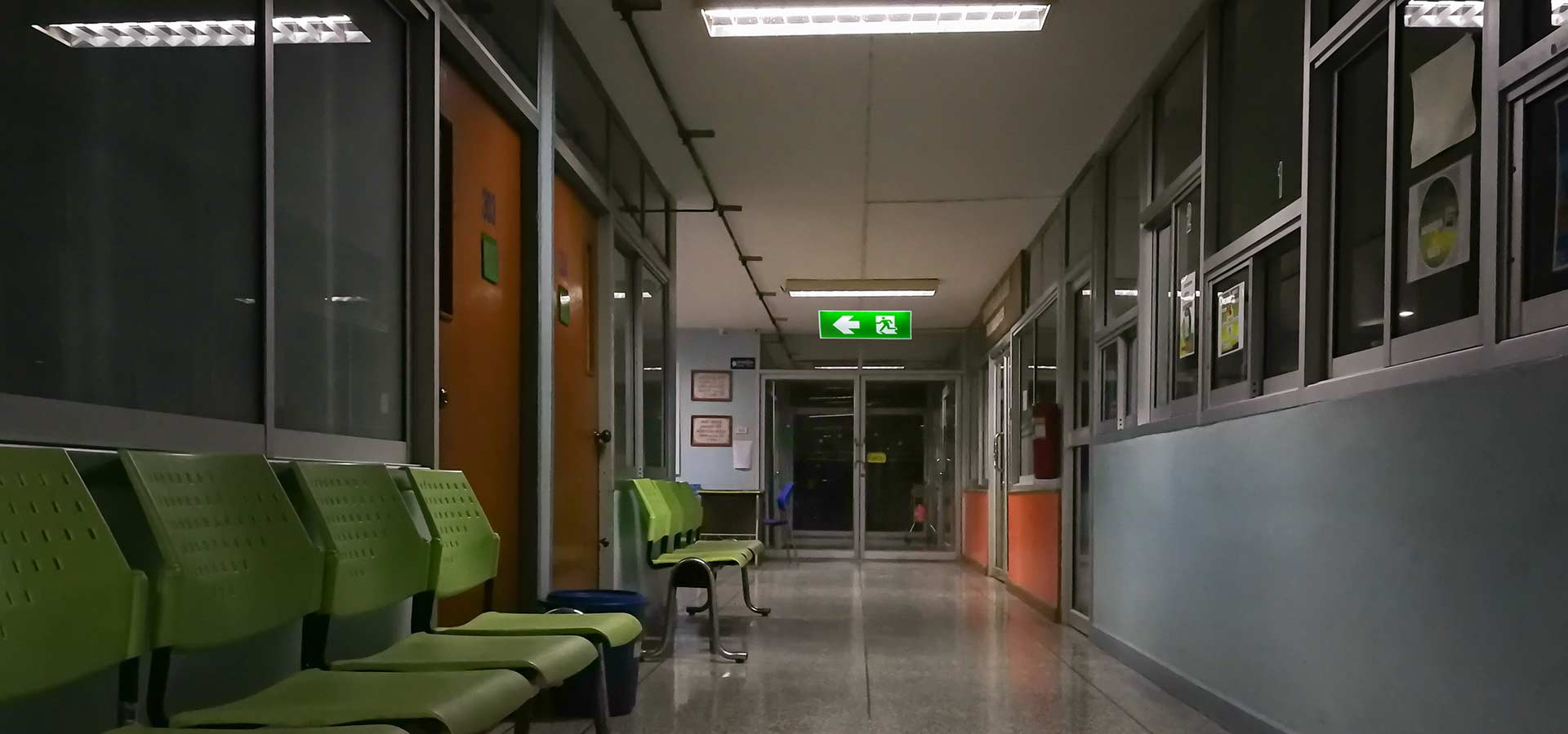 Camlı Yangın Kapısı - Türk Door